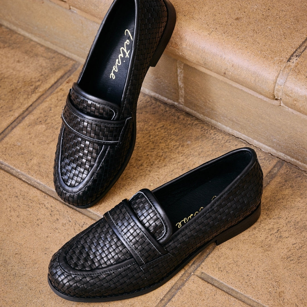 Ned Loafer – Matisse Footwear – Black woven leather loafer with a structured silhouette, round toe, and low stacked heel. A timeless menswear-inspired flat with artisanal texture and refined polish for everyday sophistication.