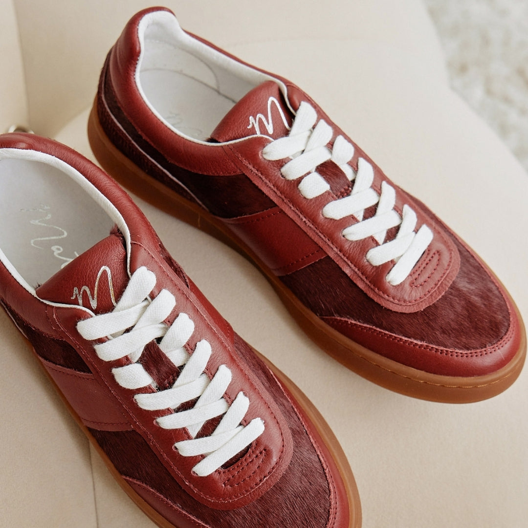 Quincy Low-Top Sneaker in Red