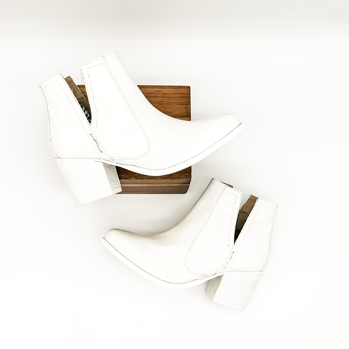 Tarim Booties in White Croc - Rural Haze