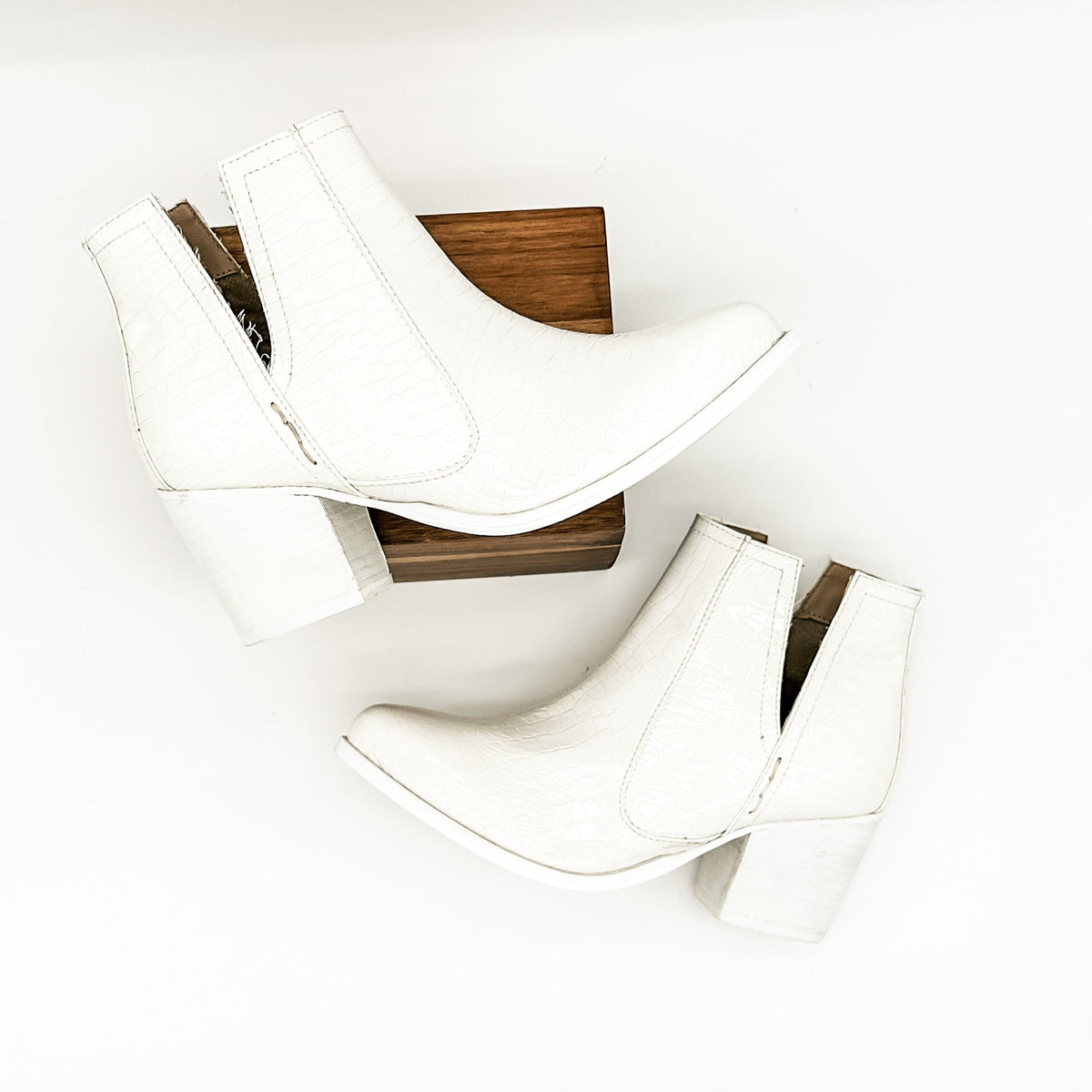 Tarim Booties in White Croc - Rural Haze