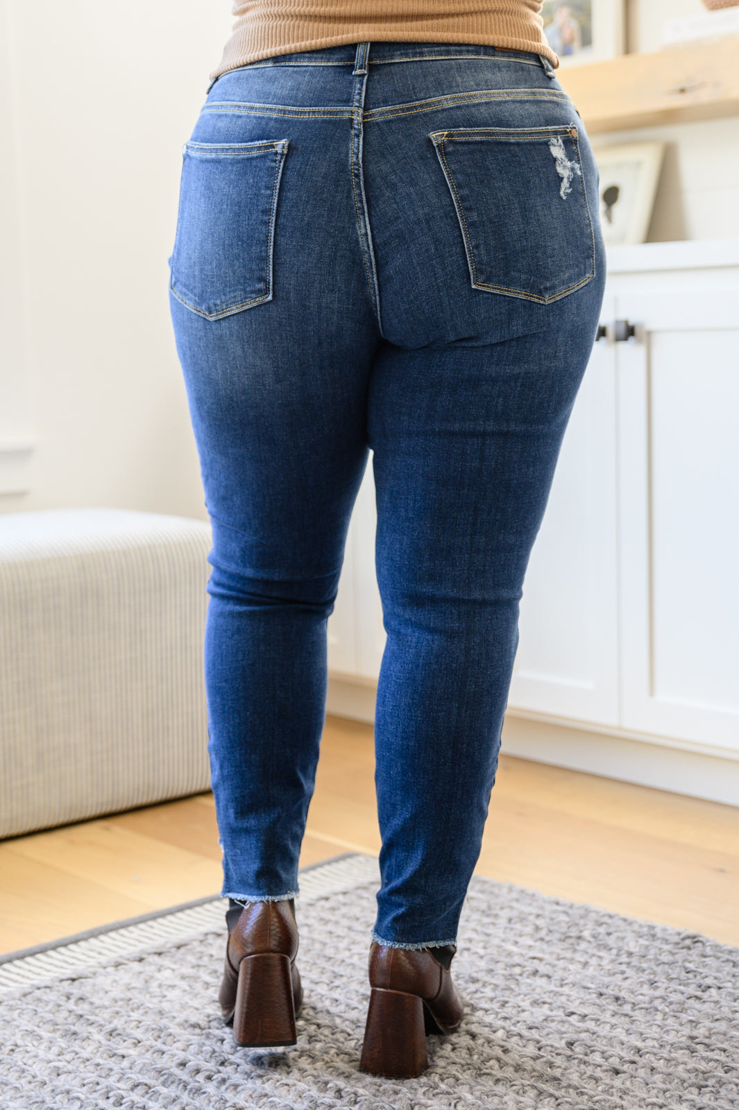Annalise Slanted Raw Hem Skinny Jeans - 10/13/2022