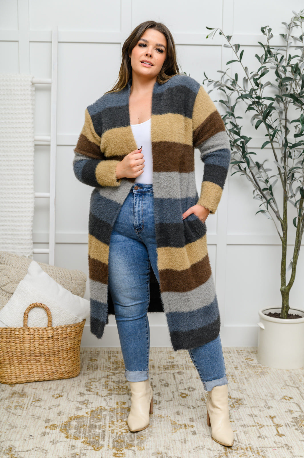 Fuzzy Longline Cardigan In Blue & Cocoa - 11/25/2022