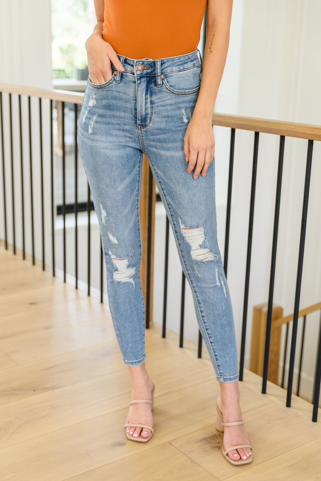 High-Waisted Tummy Control Skinny Jeans - 6/21/2022
