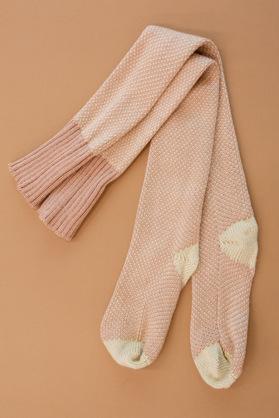 Knitted Lounge Socks In Pink - 11/23/2022
