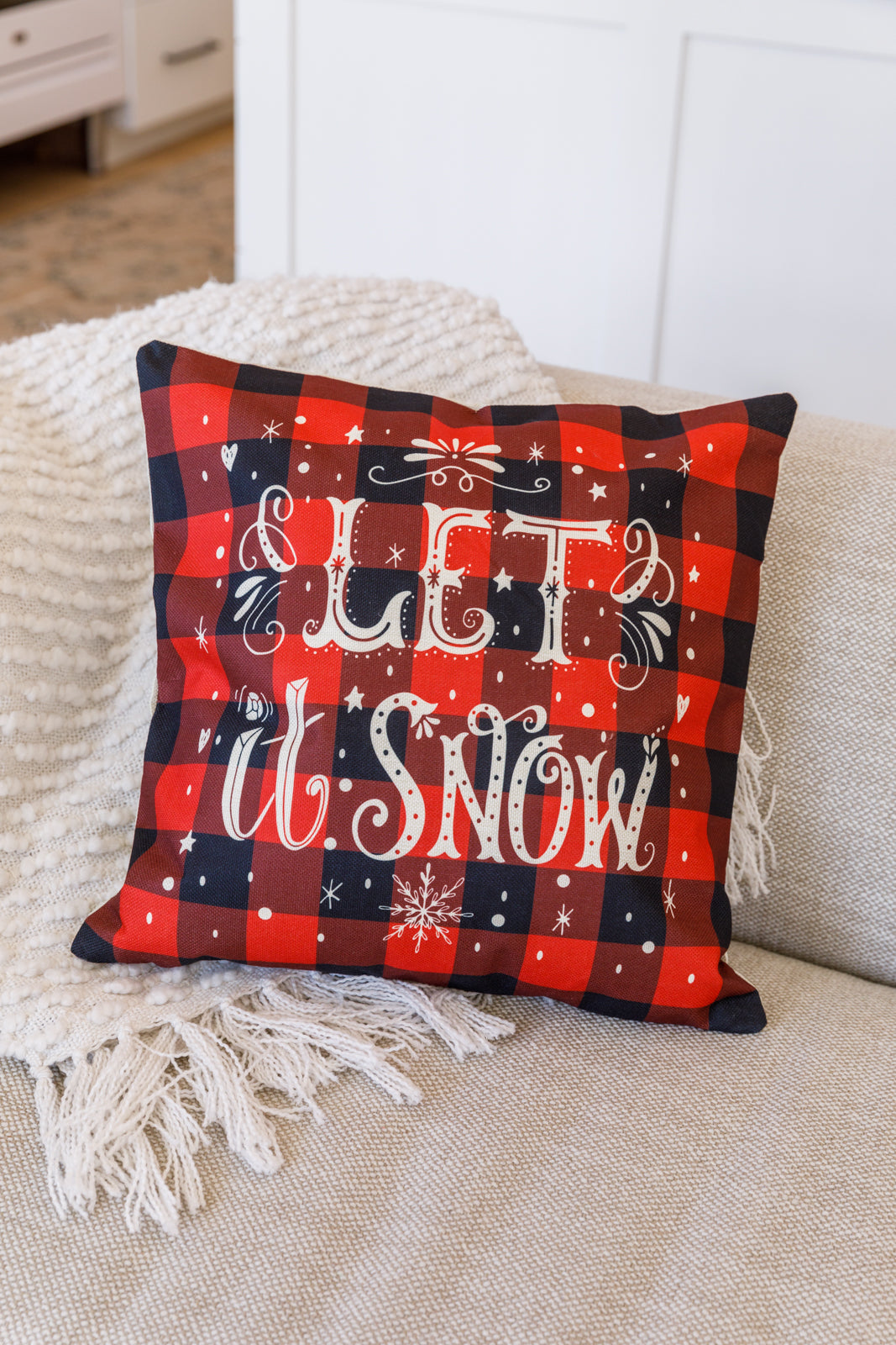 Let It Snow Buffalo Plaid Pillow Case - 11/15/2022
