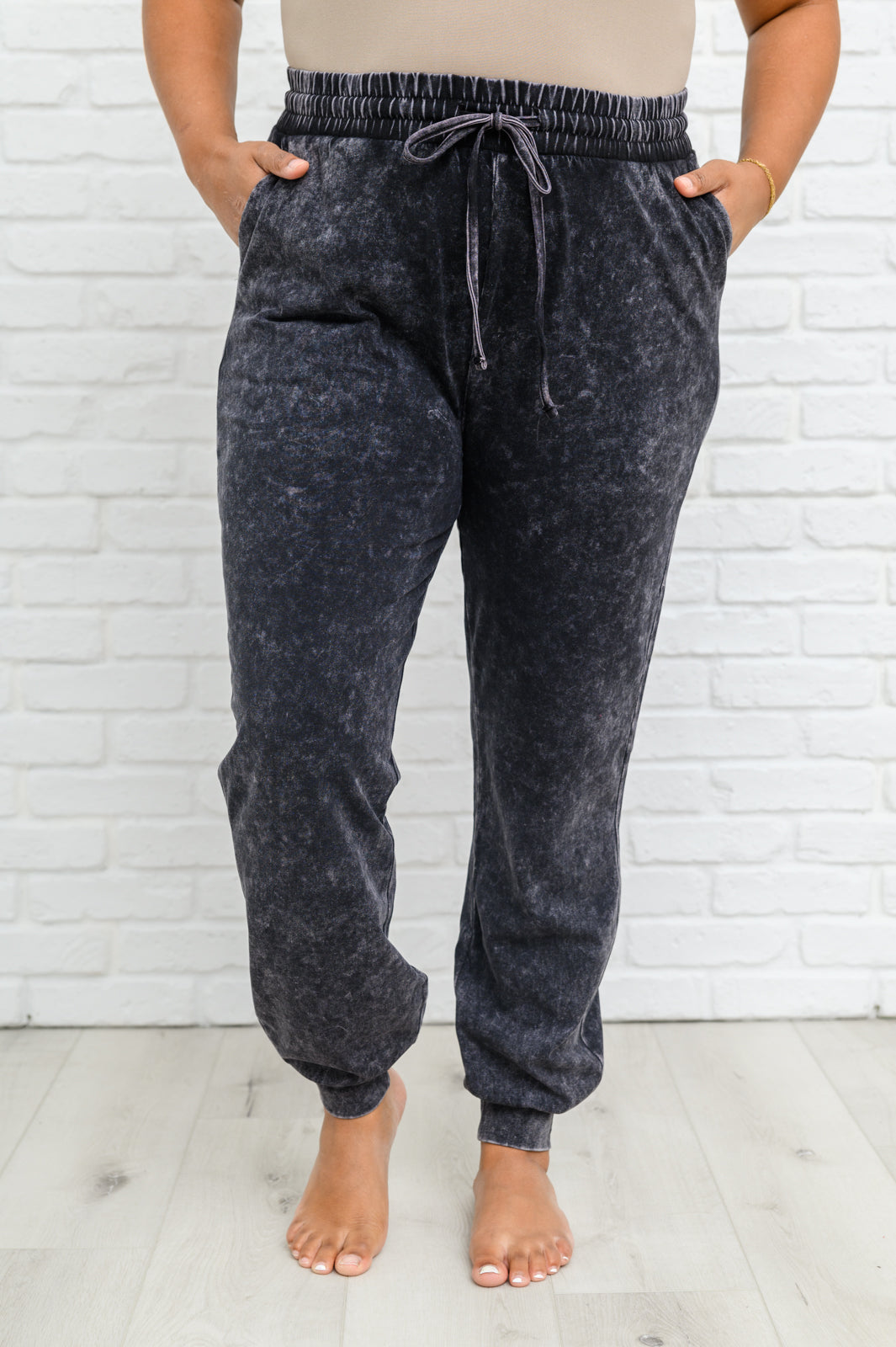 Mineral Wash Hoodie & Jogger Set In Charcoal - 11/21/2022