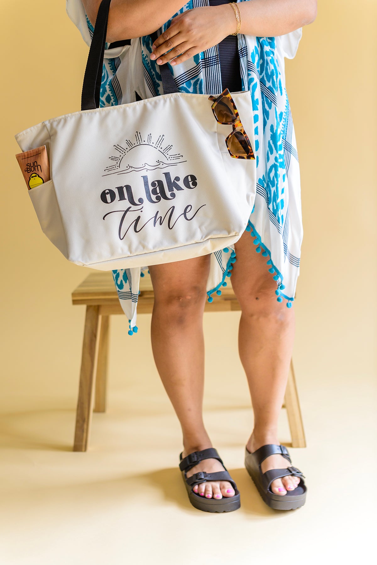 On Lake Time Zippered Tote - 3/31/2023
