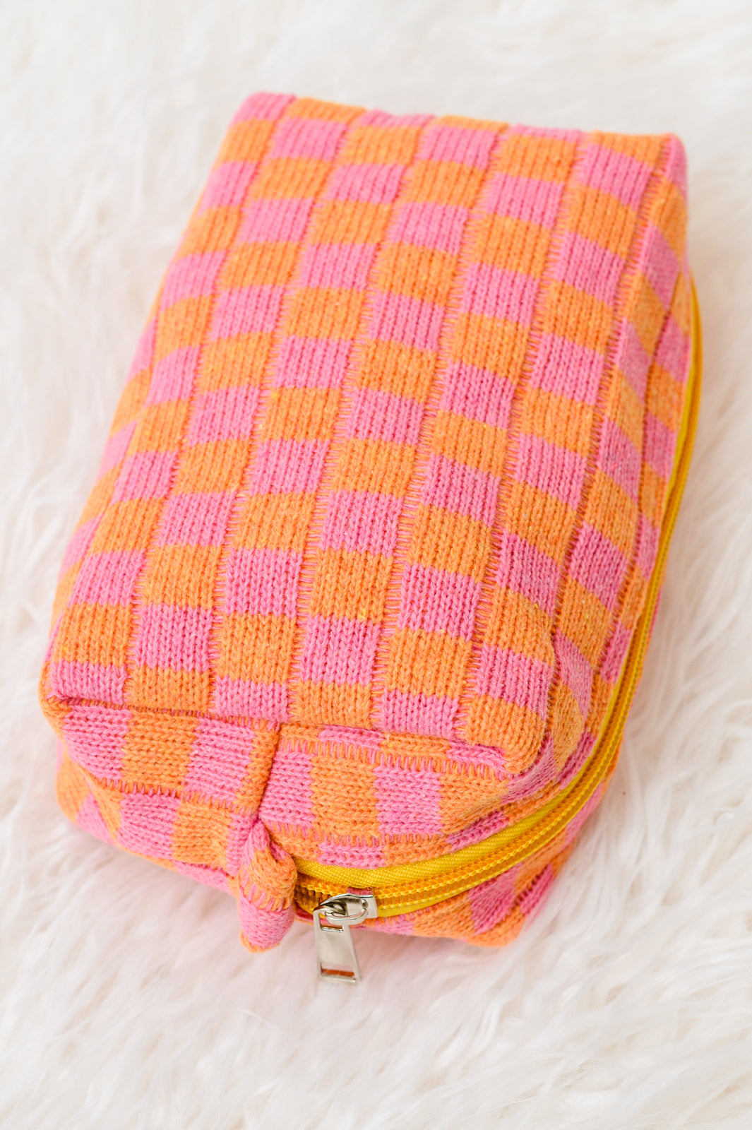 Sweetest Thing Pouch in Pink/Orange - 1/17/2023