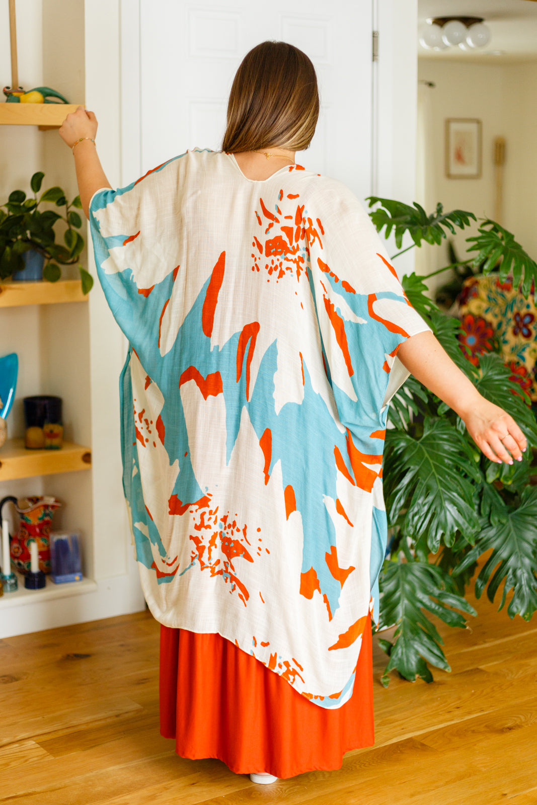 The Casablanca Sweeping Floral Kimono - 2/10/2023