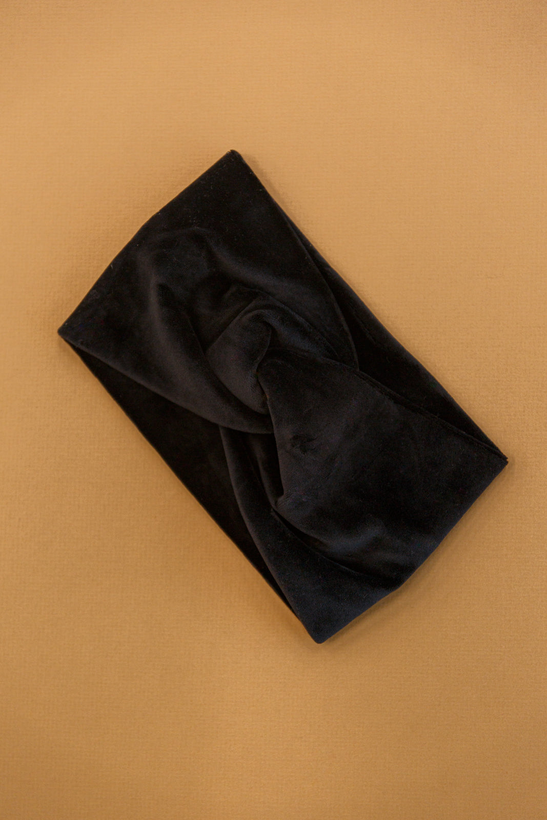 Velvet Twist Headband In Black - 11/21/2022