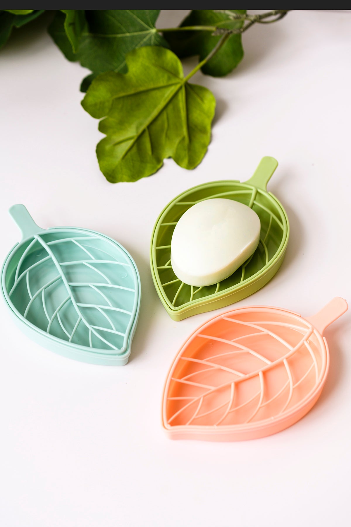 3 pack Vintage Leaf Shape Soap Dish with water catch - 4/17/2023